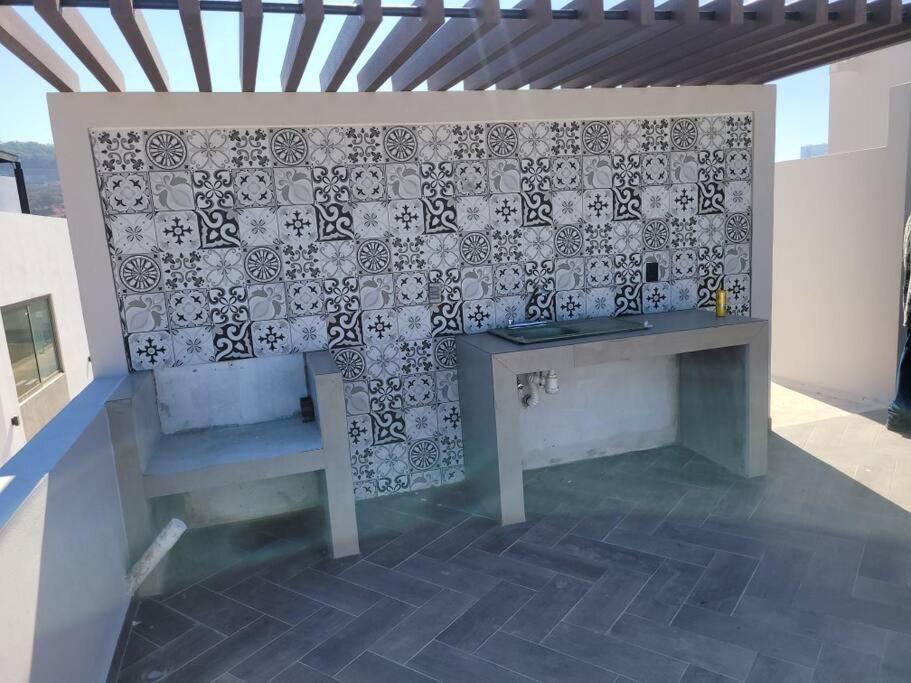 2Br-3Ba Condo Block From Beach W Rooftop Jacuzzi มาซาตลัน ภายนอก รูปภาพ